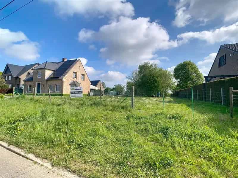 Mooi bouwgrond open bebouwing, 14a 91ca