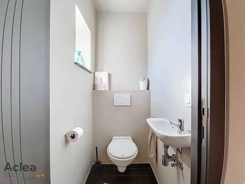 heel rustig gelegen halfopen woning