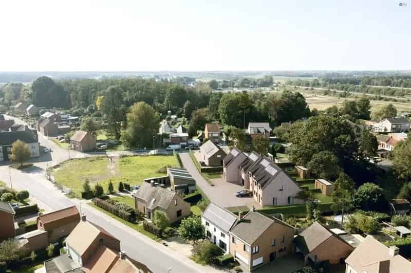 Half open bebouwing op toplocatie