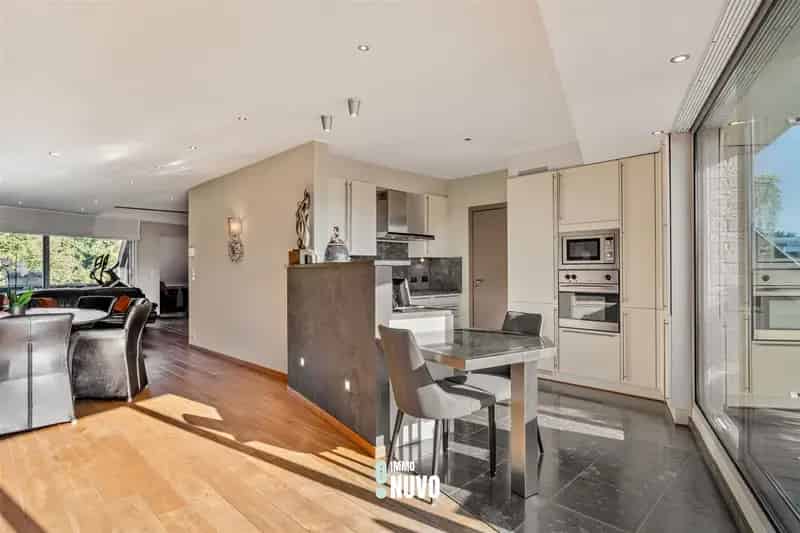 Penthouse te huur Aalst: Ruim 180m², 3 slaapkamers, 2 terrassen