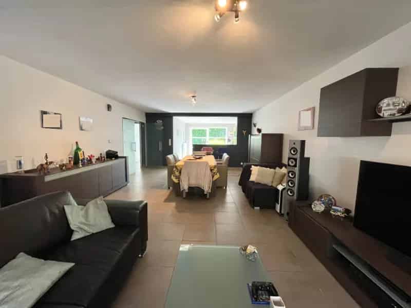 Appartement te huur in Waarschoot