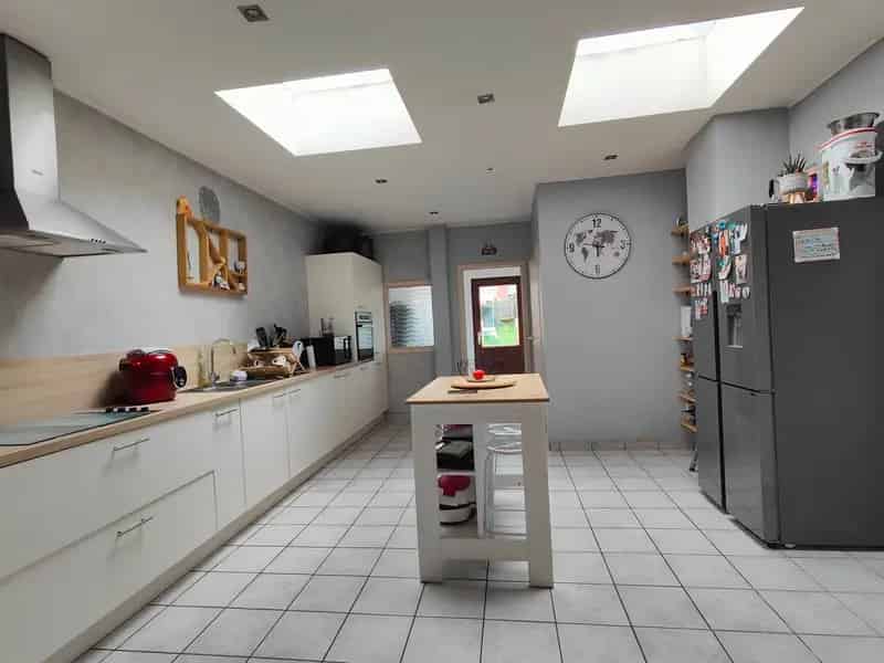 Ruime woning 3 slaapkamers te koop Menen diepe tuin