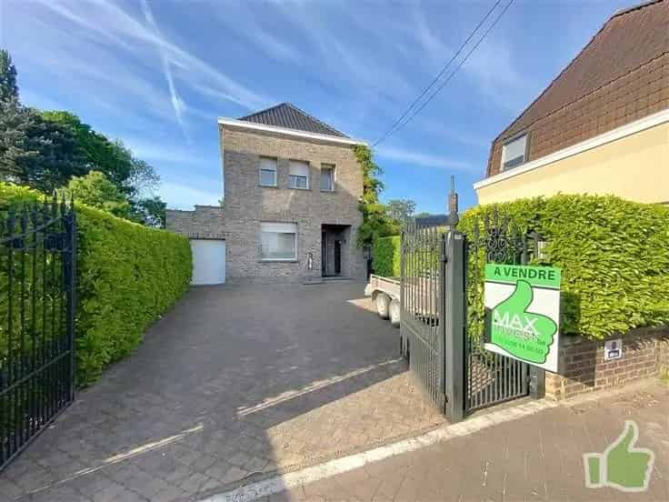 Huis Te Koop Estaimpuis 5 slaapkamers grote tuin