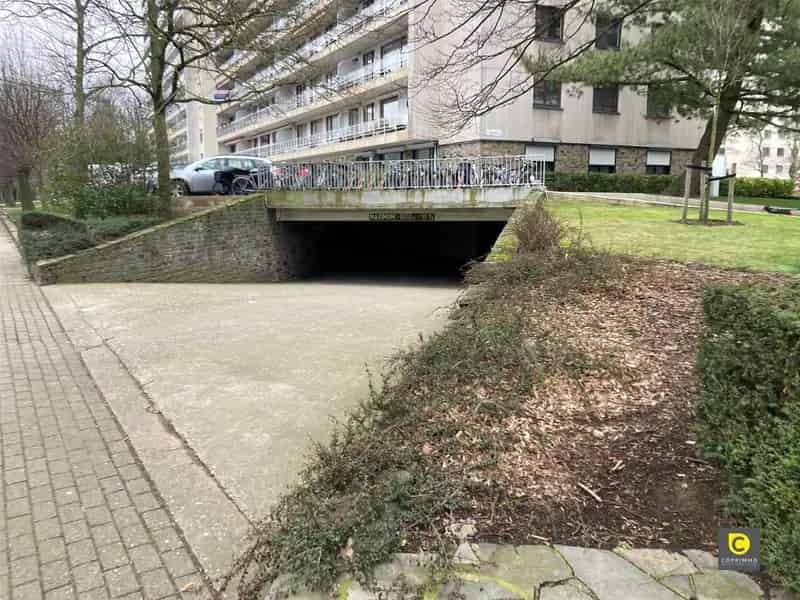 Garage te koop