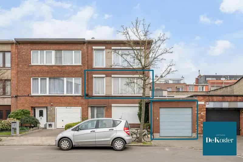 Appartement te huur met dubbele garagebox