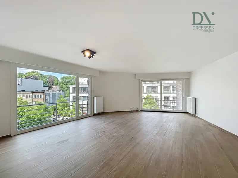 Gerenoveerd Appartement 2 Slaapkamers Brasschaat Centrum