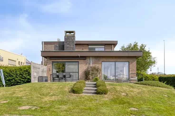 Villa Te Koop