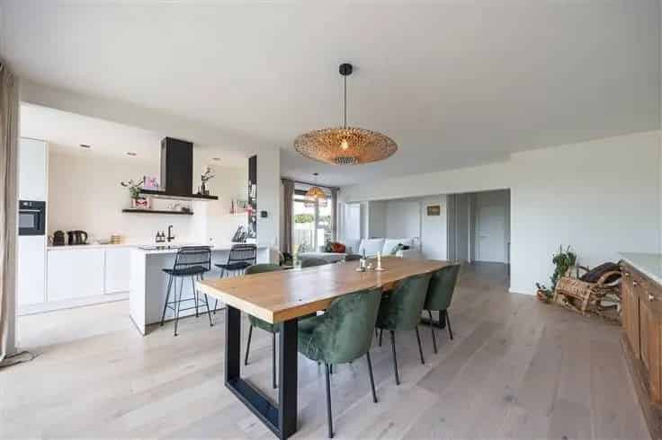 Appartement Te Koop Nabij Het Rooi