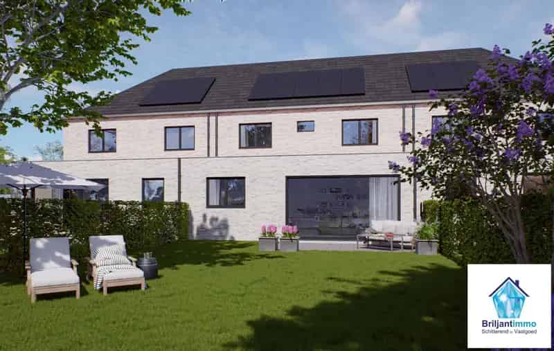 Drie energiezuinige woningen met inpandige garage met 3/5 slpk