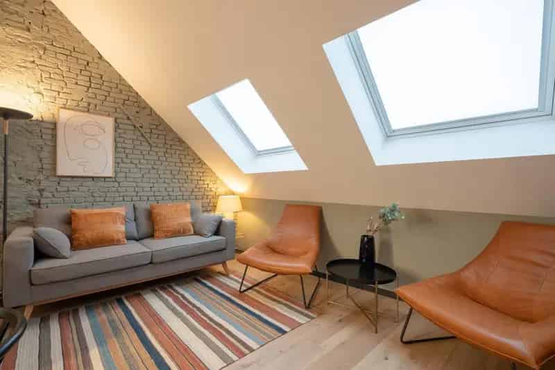 Gemeubeld duplex appartement voor korte termijn te huur 8254254