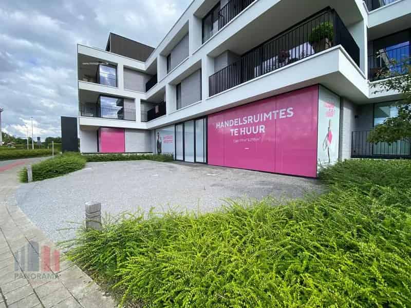 Nieuwbouw handelspand te huur in Kapellestraat Tielt