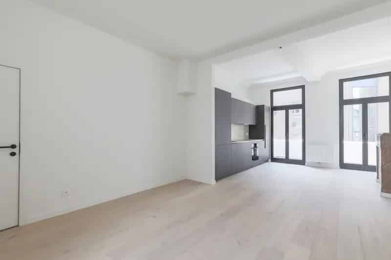 Studio te koop Antwerpen Sint-Andries Instapklaar Zuidgericht Terras