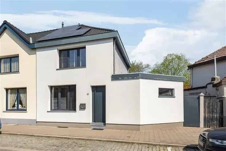 Huis Te Koop Antwerpen 2 slaapkamers gerenoveerd