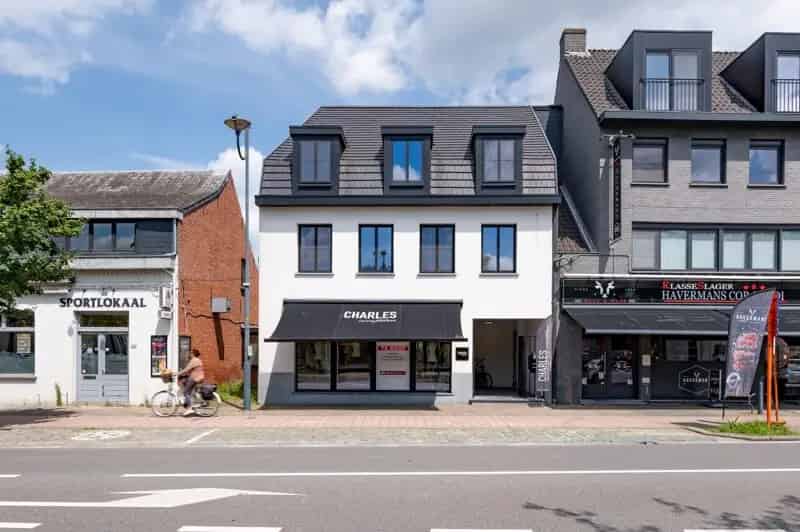 Commerciële Winkel Te Turnhout