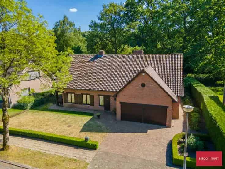 Ruime Villa te Koop in Groene Omgeving nabij Vosselaar
