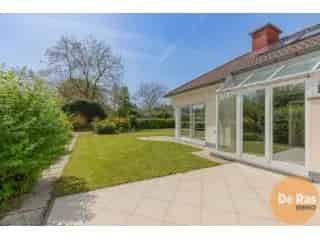 Vrijstaande Bungalow te Gijzegem - 3 slaapkamers - Grote Tuin
