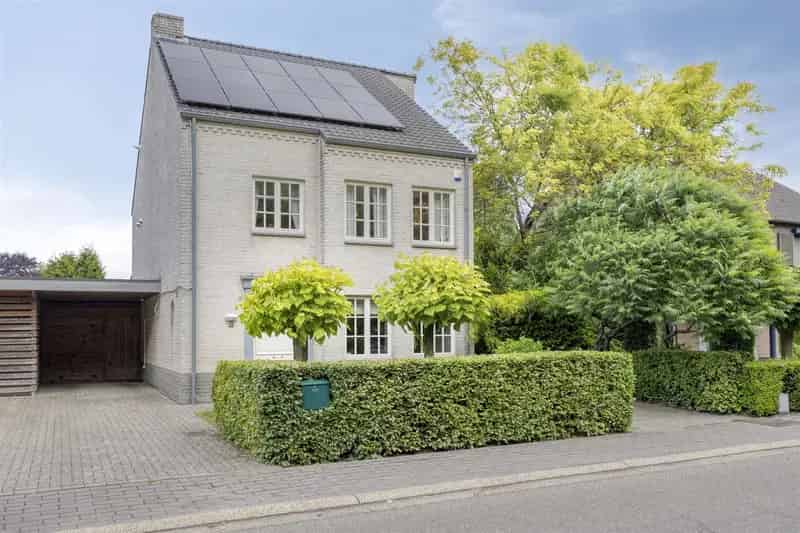 Ruime 5-Slaapkamerwoning in Achel - 246m² Woonplezier