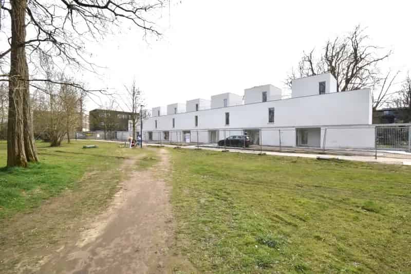 Huis te huur in Sint-Amandsberg