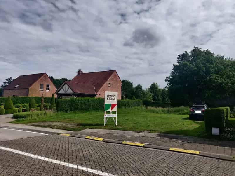Zuid-gerichte bouwgrond op 10A23ca in Grasheide/Putte
