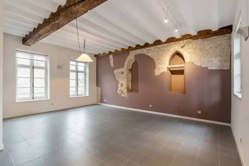 Huis te huur Leuven: Authentieke 5 slaapkamer woning met tuin