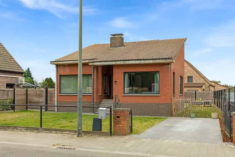 Gerenoveerde Vrijstaande Woning te Huur 2 slaapkamers Zandvliet