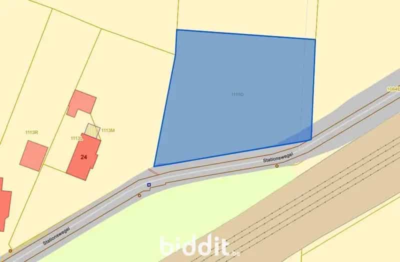 Een perceel landbouwgrond te Belsele (palend aan een ander)