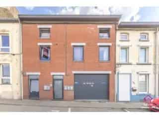 Handelsfonds te koop Couillet 5 units loods