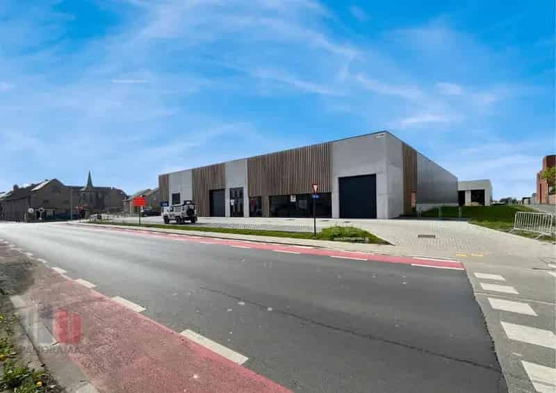 Nieuwbouw bedrijfsgebouw te huur in Unit 1.01 Dentergem