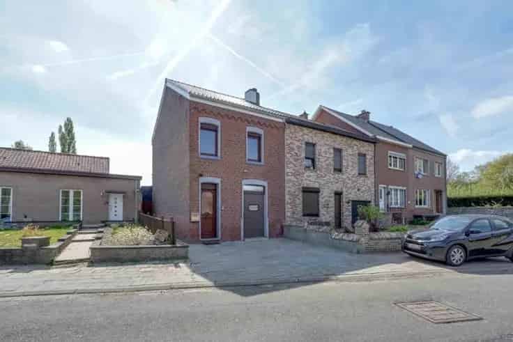 Te renoveren woning met potentieel in Tongeren
