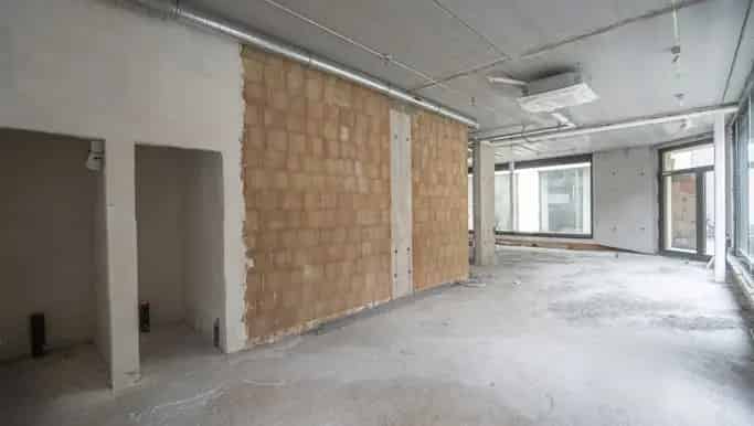 Handelspand te koop in Kleine Sint-Jansstraat 1, Kortrijk - Dewaele