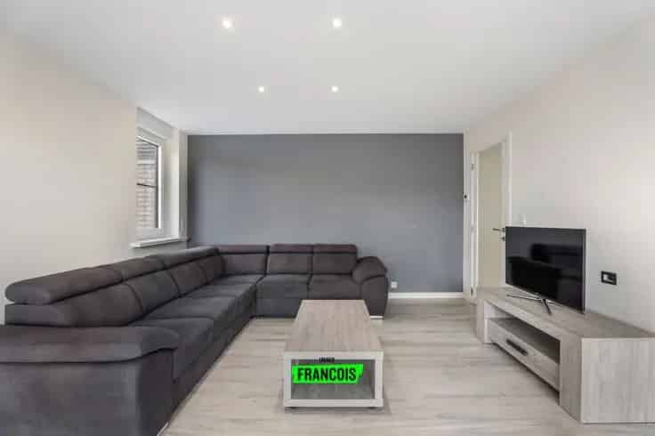 Gerenoveerd Appartement Te Koop Ieper