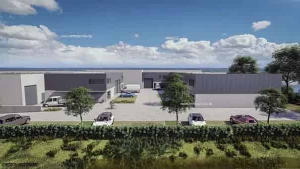 Nieuwbouw industrieel gebouw te koop in Oostende
