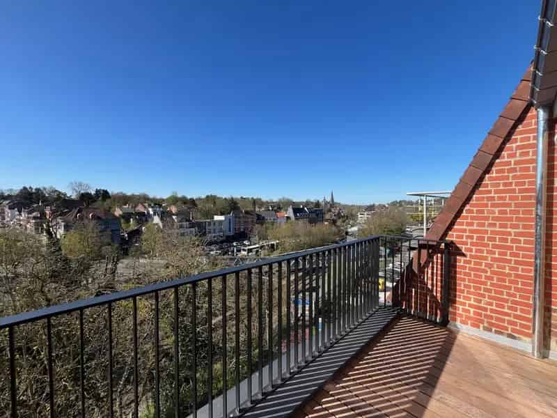 VIVIER D'OIE - ST JOB, prachtig duplex penthouse met 2 slaapkamers!