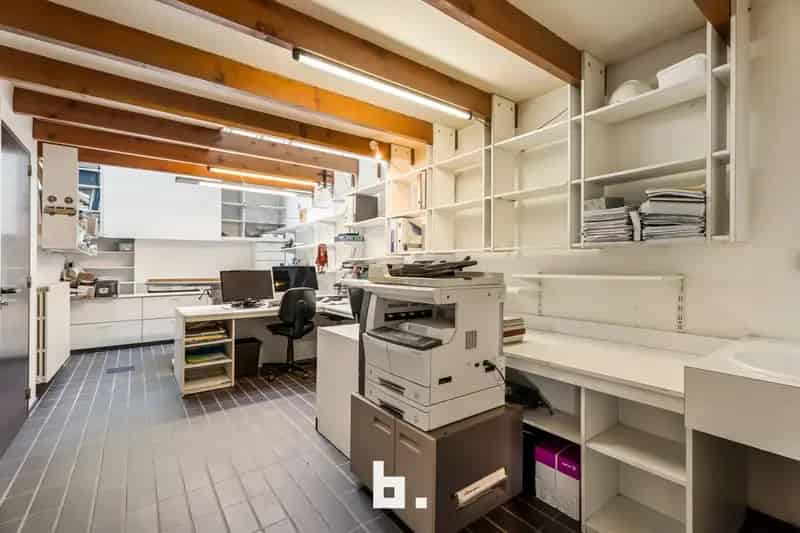 Unieke herenwoning Roeselare: 326m², 4 slaapkamers, thuiswerkmogelijkheid