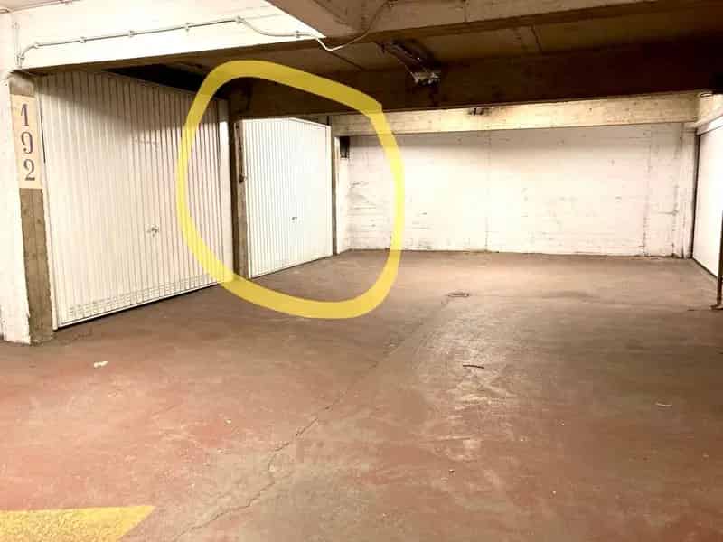 Garagebox in residentie Binnenhof!