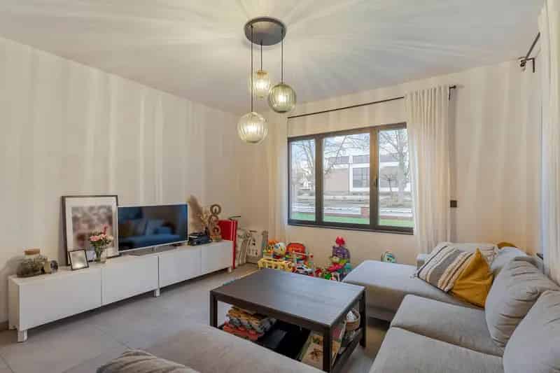 Prachtig gerenoveerde woning (2019) op toplocatie in Koersel!