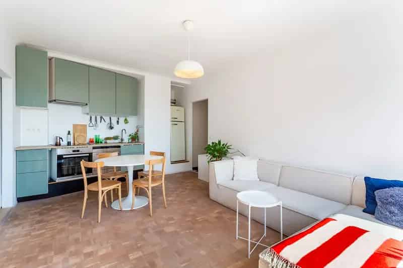 Instapklaar appartement met ruim terras  8534989