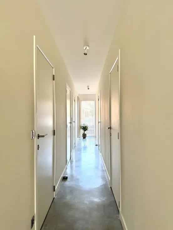 Gelijkvloers Appartement met Tuin en Garage Te Koop
