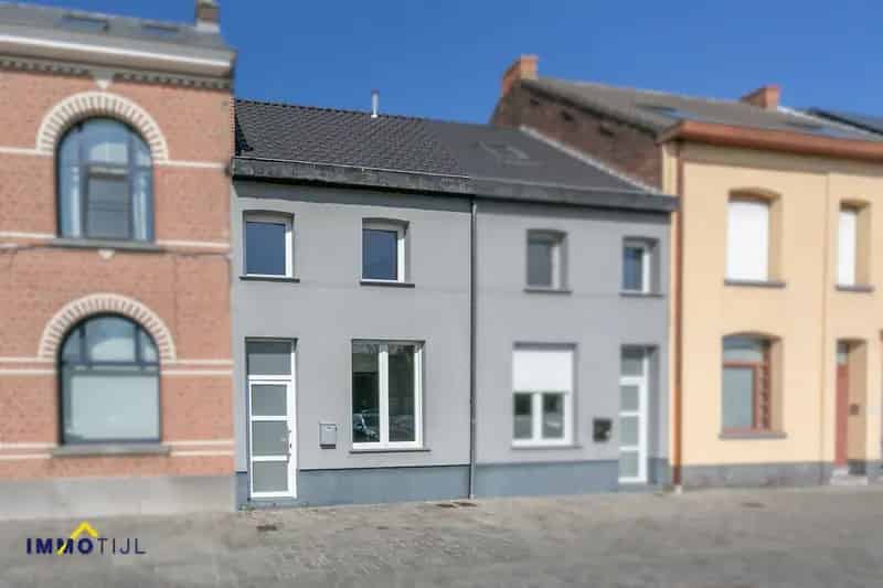 Woning met 3 kamers, centrum Baasrode!