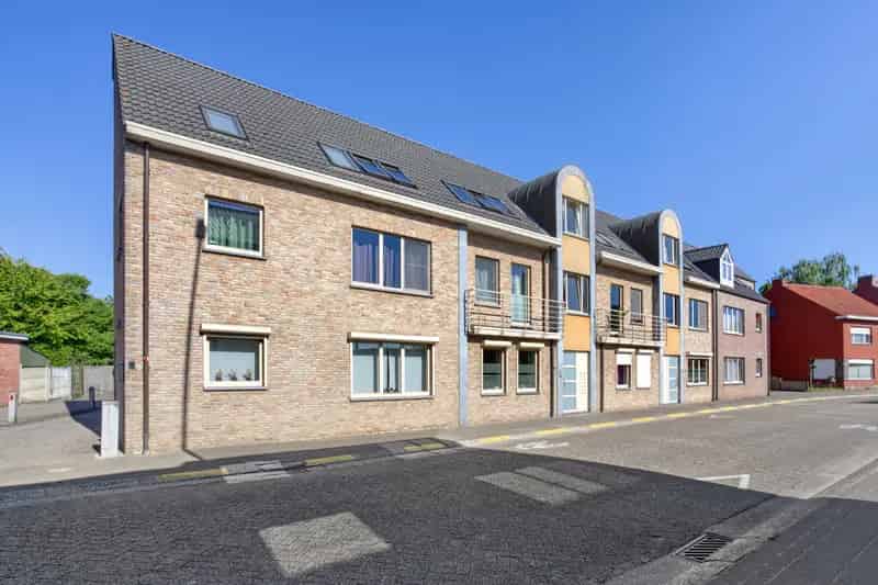 Ruim Dakappartement 2 slaapkamers Terras 30m2 Tielen