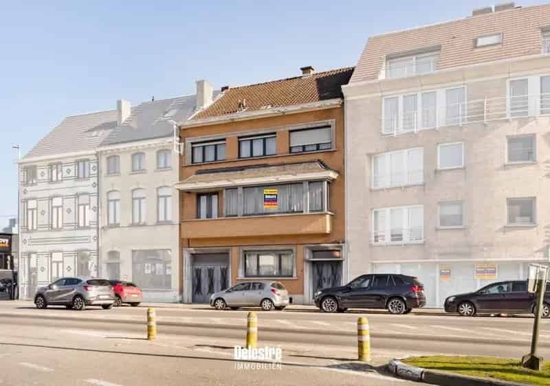 UNIEKE WONING NABIJ STADSPARK MET RUIME TUIN & GROOT POTENTIEEL