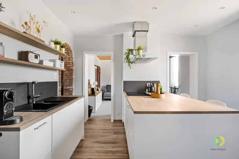 Woning met tuin en carport **OPENHUIZENDAG ZA. 17/05**