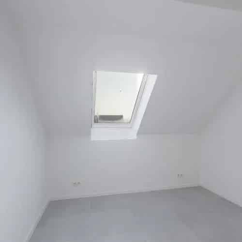 Gerenoveerd drie slaapkamer appartement