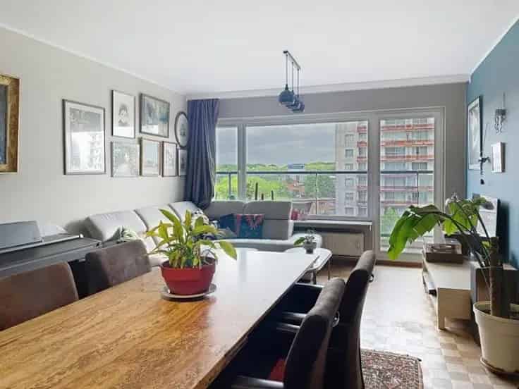 Appartement Te Koop 3 slaapkamers Terras Parking Berchem