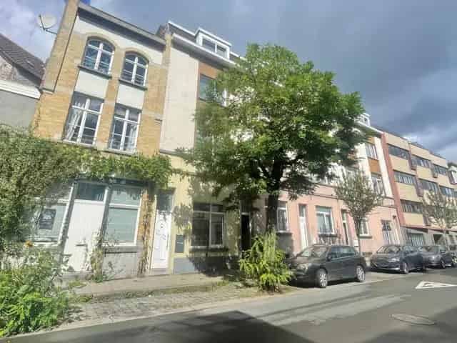 Opbrengsteigendom te koop in Gent
