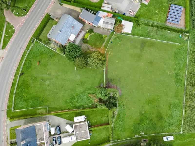 Bouwgrond voor losbouw - opp. 729 m² - 23.59 m breed