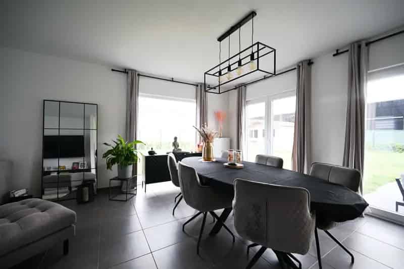 Ruime en instapklare kangoeroewoning – ideaal voor samenwonen met behoud van privacy!