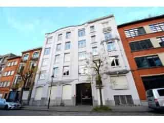 Handelspand te huur Anderlecht 320m² VBA54553
