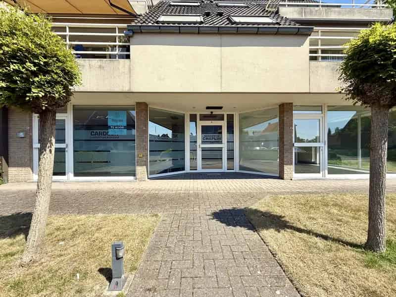 Commerciële Kantoorruimte 117m² te Huur