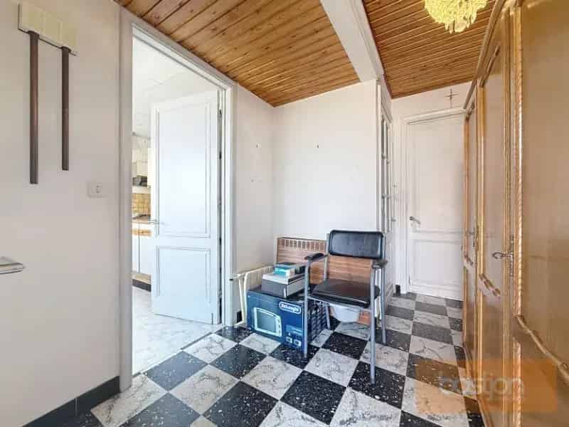 🏡 Halfopen bebouwing met tal van mogelijkheden op een rustige ligging! 🌿